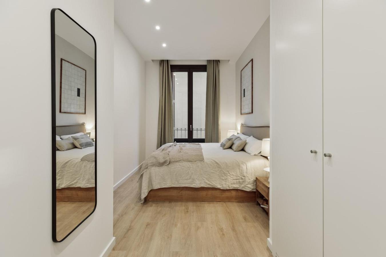 Praiano - 2 Bedrooms, Balcony And Terrace In Ciutat Vella Apartment