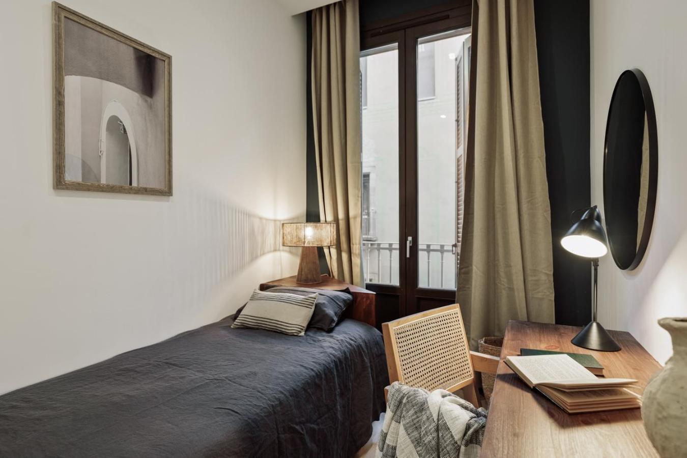 Praiano - 2 Bedrooms, Balcony And Terrace In Ciutat Vella Appartement *