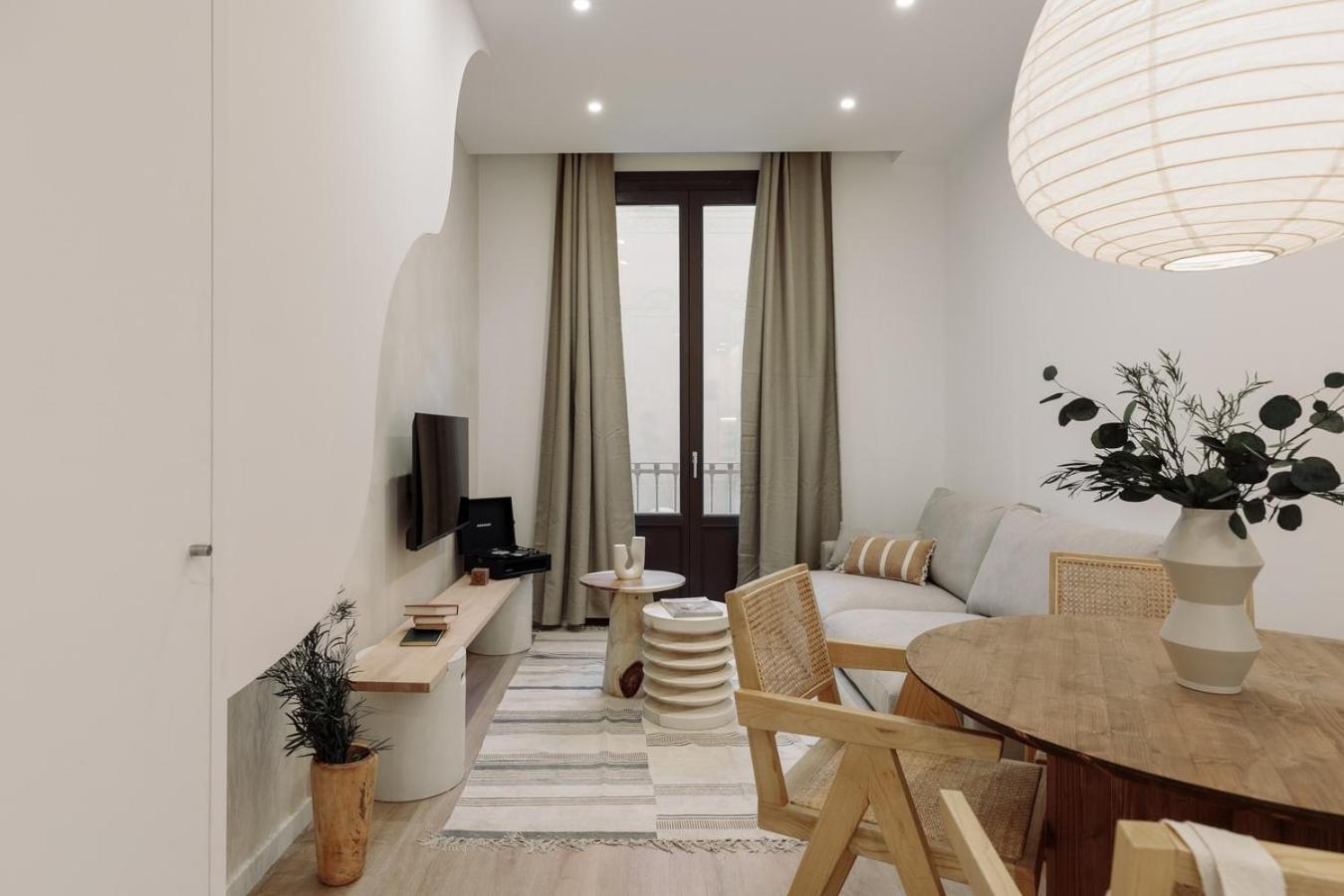 Praiano - 2 Bedrooms, Balcony And Terrace In Ciutat Vella * Barcelone